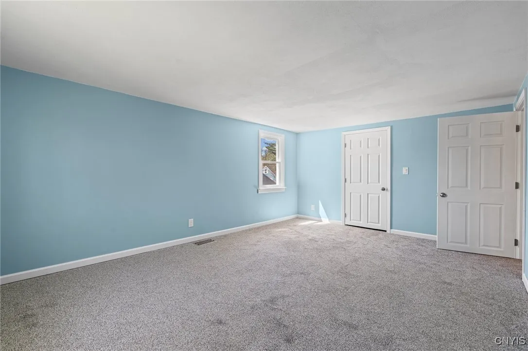 306 Hunt Drive, Manlius, New York 13066, Manlius, New York 13066, 5 Bedrooms Bedrooms, 8 Rooms Rooms,2 BathroomsBathrooms,Residential,For Sale,306 Hunt Drive, Manlius, New York 13066,0,S1639568