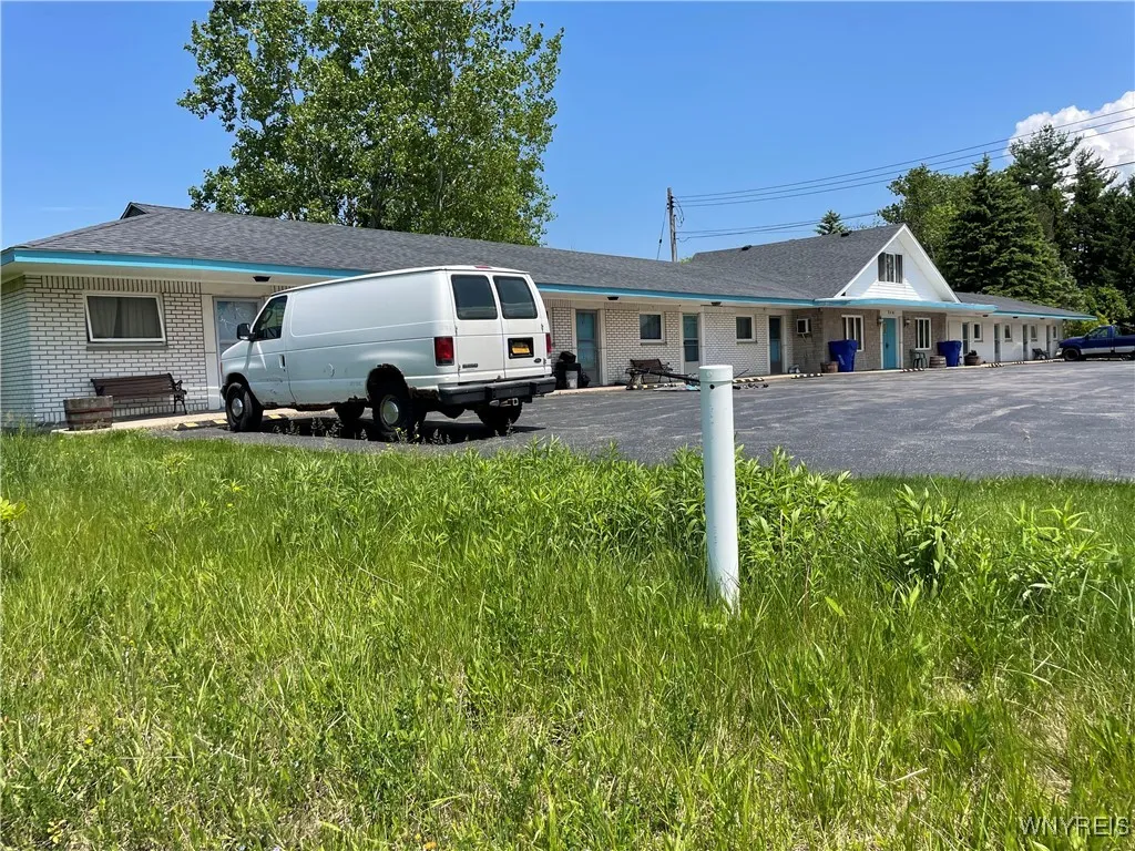 1650 & 1630 Southwestern Boulevard, West Senec, West Seneca, New York 14224, ,Commercial Sale,For Sale,1650 & 1630 Southwestern Boulevard, West Senec,0,B1640470