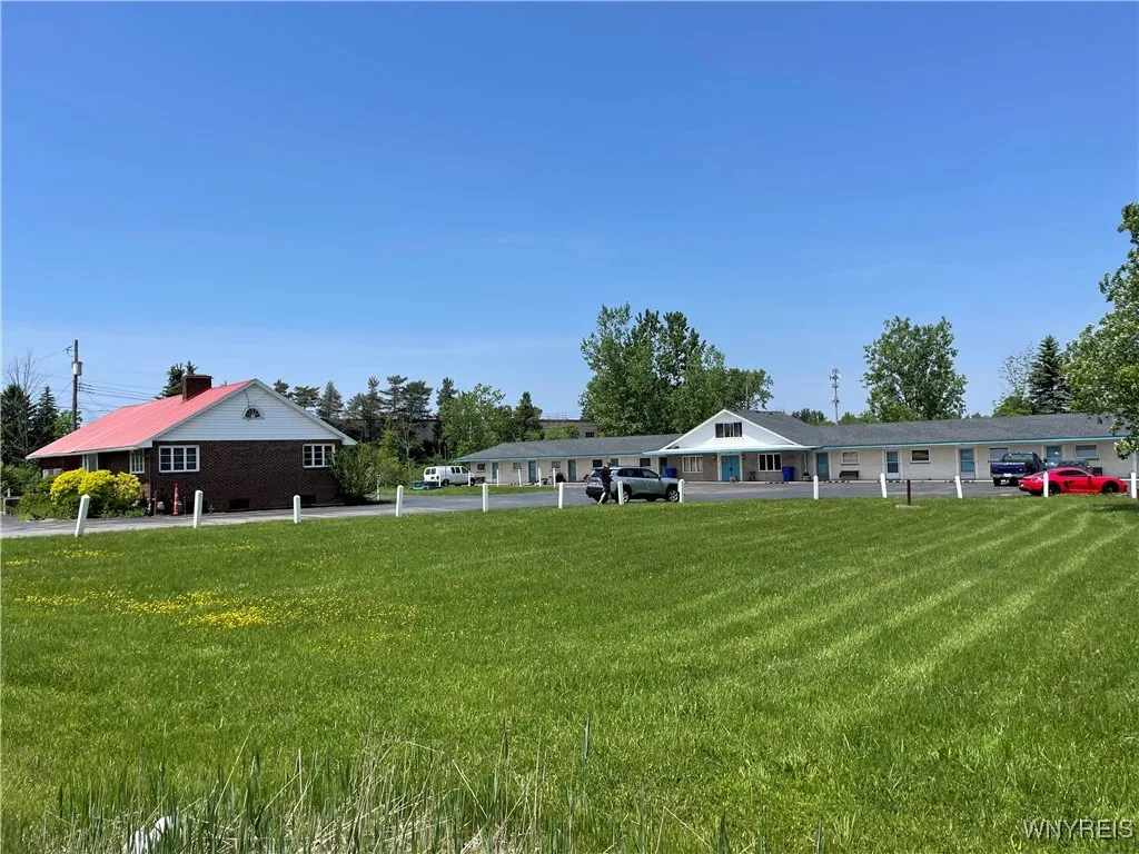 1650 & 1630 Southwestern Boulevard, West Senec, West Seneca, New York 14224, ,Commercial Sale,For Sale,1650 & 1630 Southwestern Boulevard, West Senec,0,B1640470