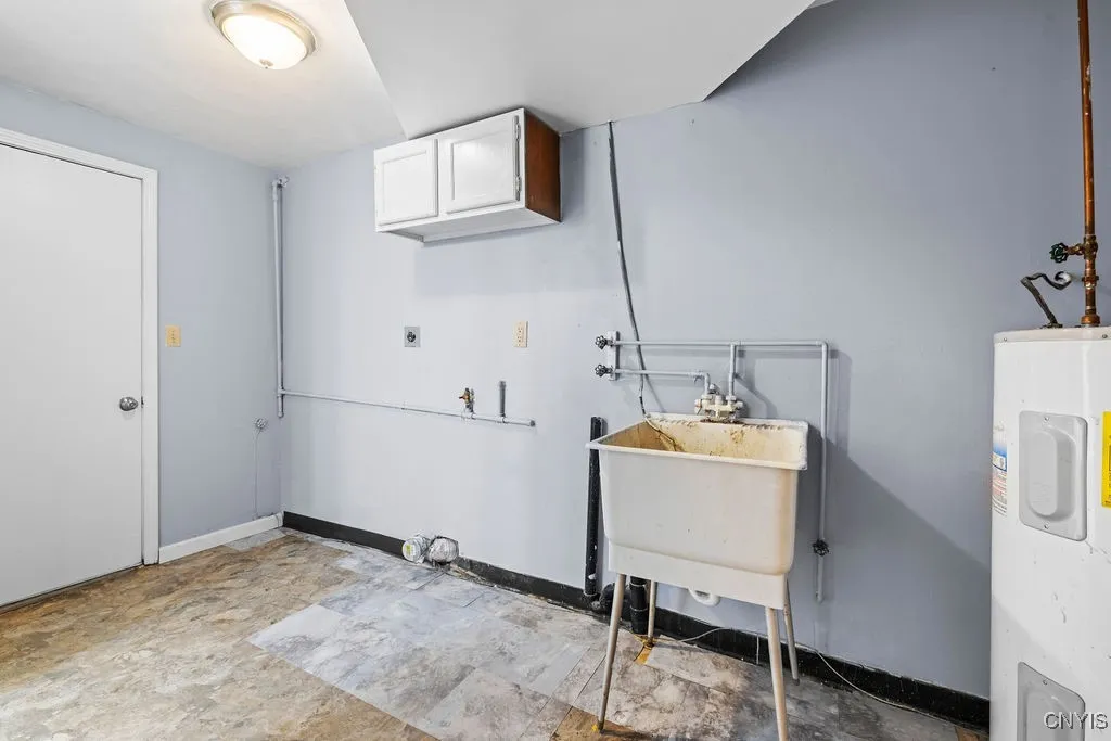 3059 Hayfield Lane, Lysander, New York 13027, Lysander, New York 13027, 3 Bedrooms Bedrooms, 10 Rooms Rooms,2 BathroomsBathrooms,Residential Lease,For Rent,3059 Hayfield Lane, Lysander, New York 13027,0,S1640085