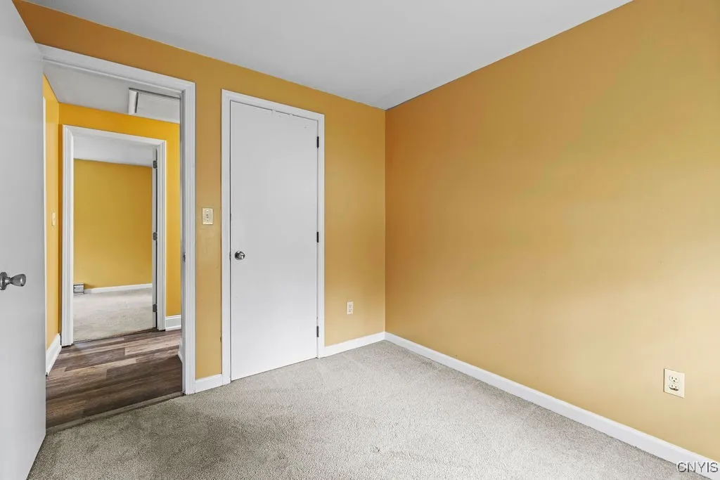 3059 Hayfield Lane, Lysander, New York 13027, Lysander, New York 13027, 3 Bedrooms Bedrooms, 10 Rooms Rooms,2 BathroomsBathrooms,Residential Lease,For Rent,3059 Hayfield Lane, Lysander, New York 13027,0,S1640085