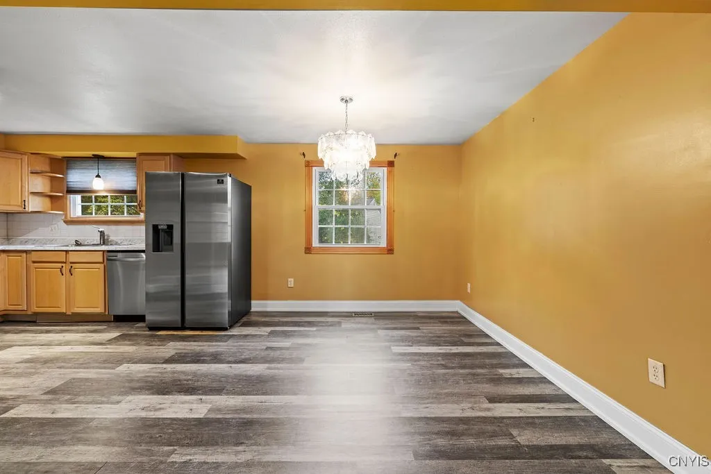 3059 Hayfield Lane, Lysander, New York 13027, Lysander, New York 13027, 3 Bedrooms Bedrooms, 10 Rooms Rooms,2 BathroomsBathrooms,Residential Lease,For Rent,3059 Hayfield Lane, Lysander, New York 13027,0,S1640085