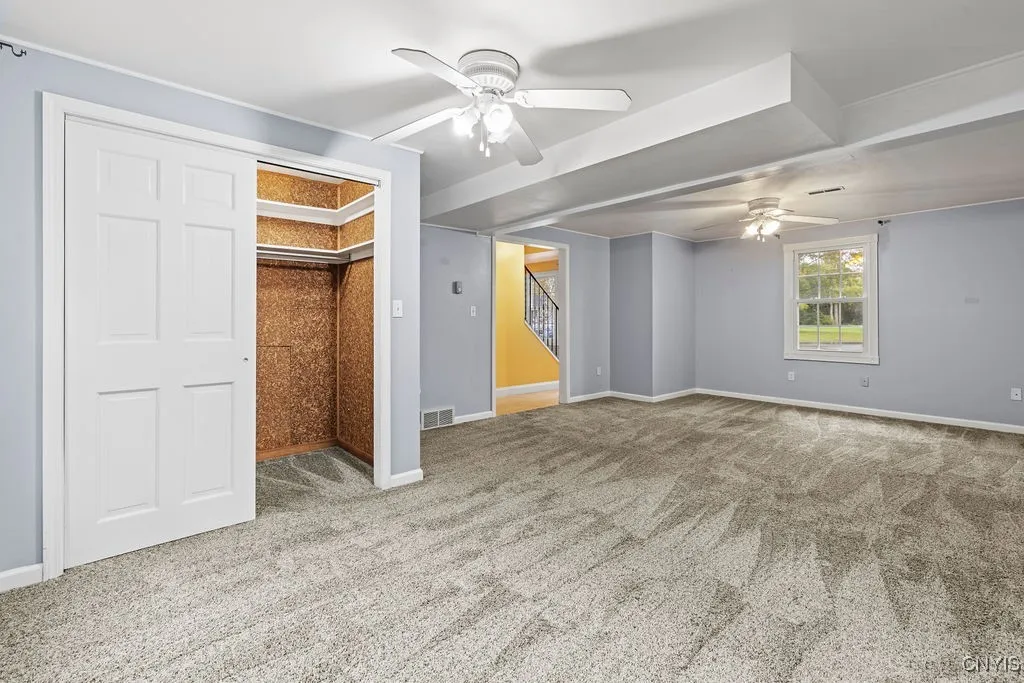 3059 Hayfield Lane, Lysander, New York 13027, Lysander, New York 13027, 3 Bedrooms Bedrooms, 10 Rooms Rooms,2 BathroomsBathrooms,Residential Lease,For Rent,3059 Hayfield Lane, Lysander, New York 13027,0,S1640085