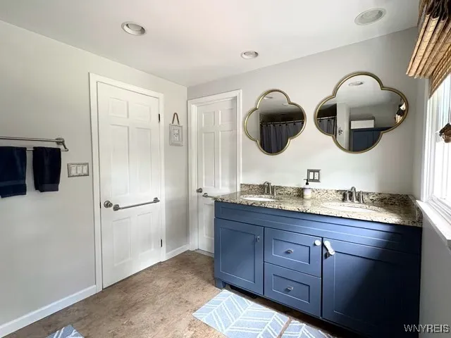 5085 Glenwood Drive, Clarence, New York 14221, Clarence, New York 14221, 3 Bedrooms Bedrooms, 8 Rooms Rooms,1 BathroomBathrooms,Residential,For Sale,5085 Glenwood Drive, Clarence, New York 14221,0,B1640039