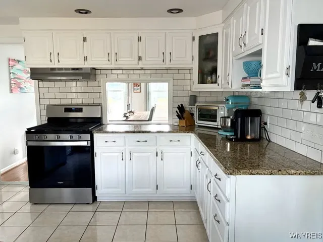 5085 Glenwood Drive, Clarence, New York 14221, Clarence, New York 14221, 3 Bedrooms Bedrooms, 8 Rooms Rooms,1 BathroomBathrooms,Residential,For Sale,5085 Glenwood Drive, Clarence, New York 14221,0,B1640039