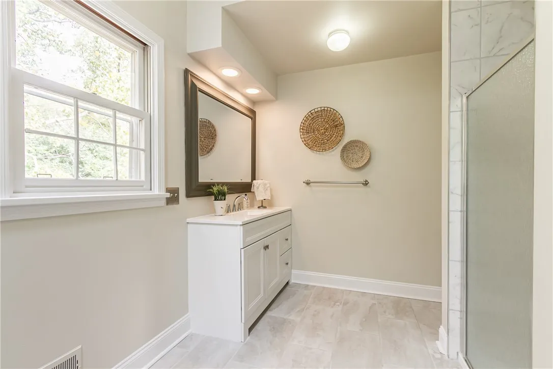 38 Lac Kine Drive, Brighton, New York 14618, Brighton, New York 14618, 2 Bedrooms Bedrooms, 2 Rooms Rooms,2 BathroomsBathrooms,Residential,For Sale,38 Lac Kine Drive, Brighton, New York 14618,0,R1639735