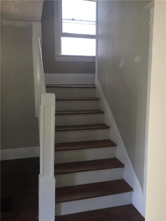 157 Melrose Street, Rochester, New York 14619, Rochester, New York 14619, 3 Bedrooms Bedrooms, 6 Rooms Rooms,1 BathroomBathrooms,Residential Lease,For Rent,157 Melrose Street, Rochester, New York 14619,0,R1638991