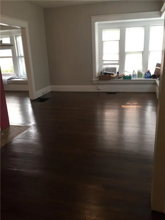 157 Melrose Street, Rochester, New York 14619, Rochester, New York 14619, 3 Bedrooms Bedrooms, 6 Rooms Rooms,1 BathroomBathrooms,Residential Lease,For Rent,157 Melrose Street, Rochester, New York 14619,0,R1638991