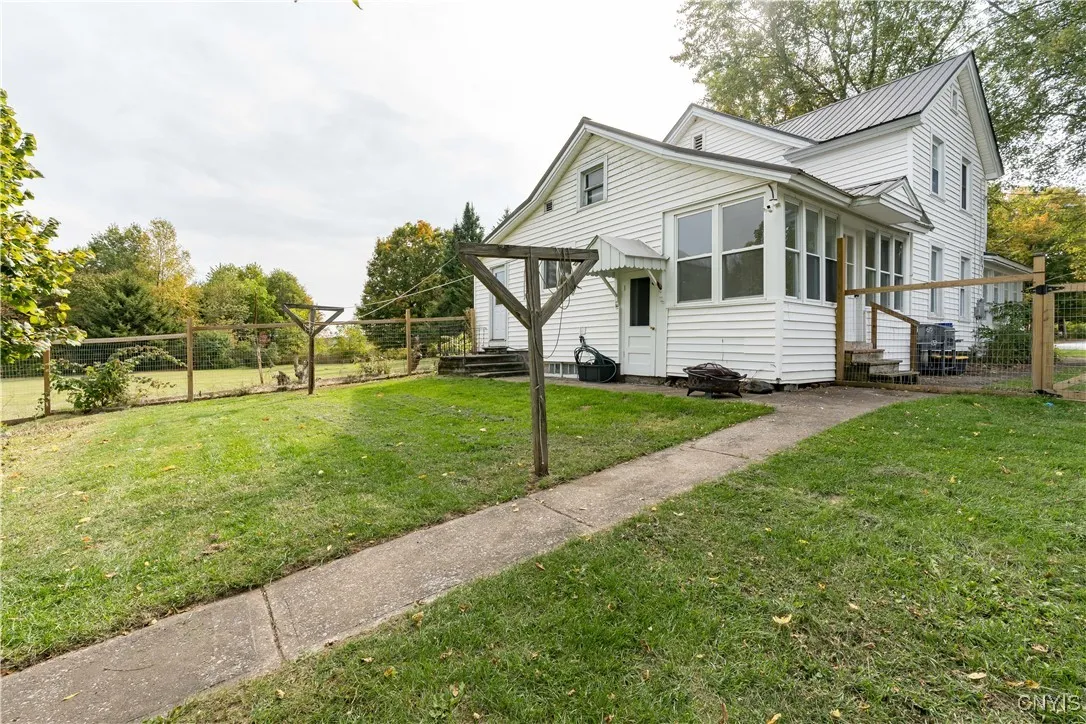7009 George Street, Croghan, New York 13327, Croghan, New York 13327, 3 Bedrooms Bedrooms, 8 Rooms Rooms,1 BathroomBathrooms,Residential,For Sale,7009 George Street, Croghan, New York 13327,0,S1640306