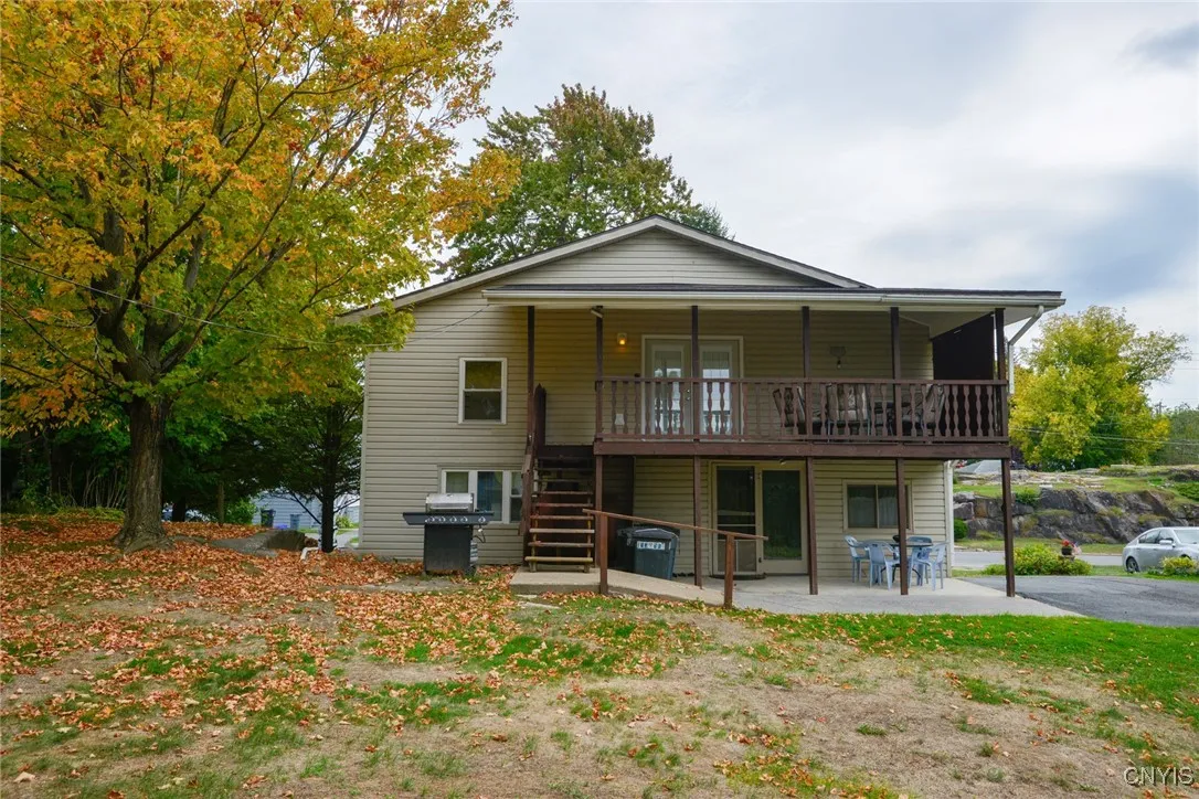 9 Anthony Street 2, Alexandria, New York 13607, Alexandria, New York 13607, 5 Bedrooms Bedrooms, 13 Rooms Rooms,2 BathroomsBathrooms,Residential,For Sale,9 Anthony Street 2, Alexandria, New York 13607,0,S1638038