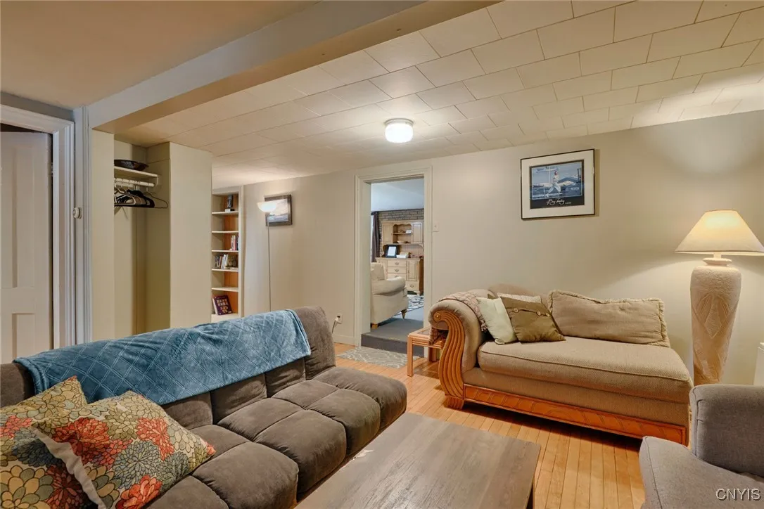 9 Anthony Street 2, Alexandria, New York 13607, Alexandria, New York 13607, 5 Bedrooms Bedrooms, 13 Rooms Rooms,2 BathroomsBathrooms,Residential,For Sale,9 Anthony Street 2, Alexandria, New York 13607,0,S1638038