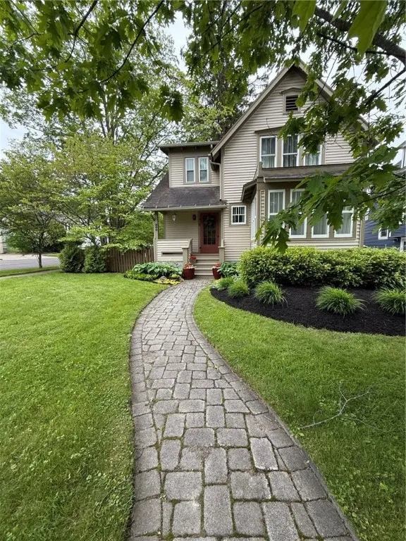 244 East Genesee Street, Auburn, New York 13021, Auburn, New York 13021, 3 Bedrooms Bedrooms, 8 Rooms Rooms,1 BathroomBathrooms,Residential,Closed,244 East Genesee Street, Auburn, New York 13021,0,R1640510