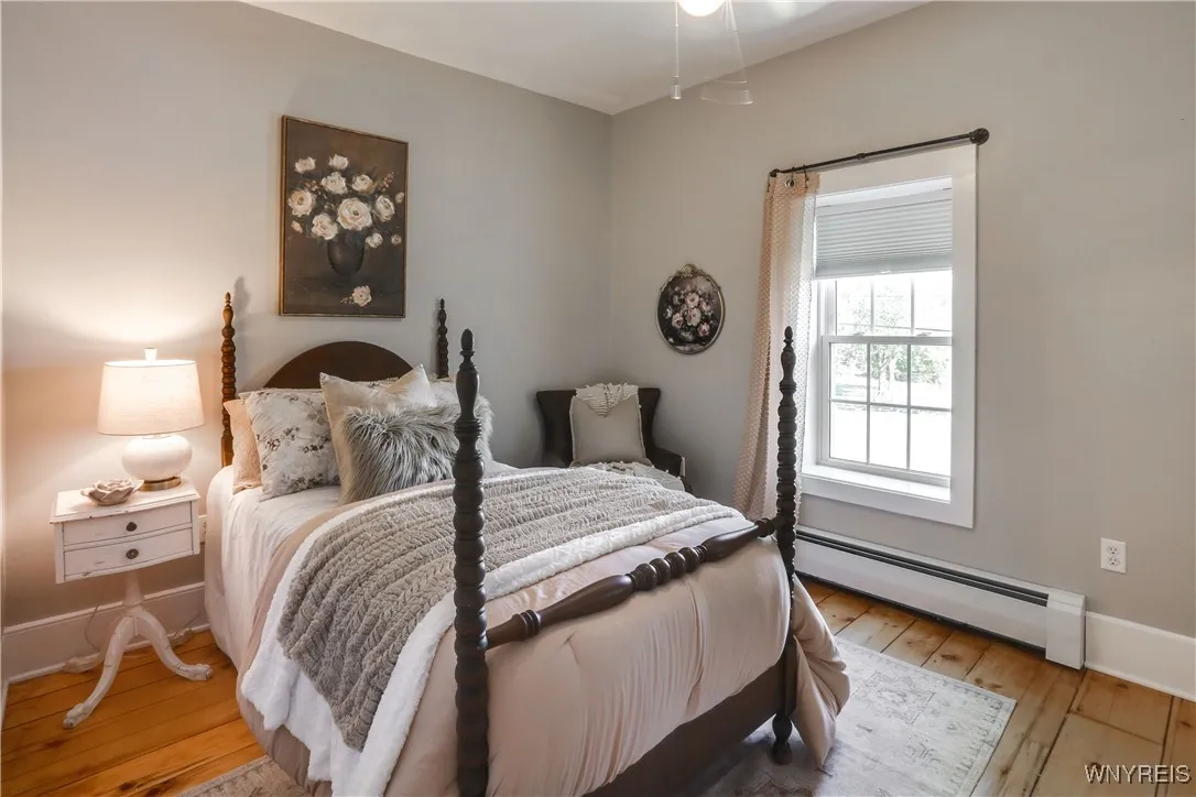 5540 Shimerville Road, Clarence, New York 14031, Clarence, New York 14031, 3 Bedrooms Bedrooms, 10 Rooms Rooms,2 BathroomsBathrooms,Residential,For Sale,5540 Shimerville Road, Clarence, New York 14031,0,B1640236