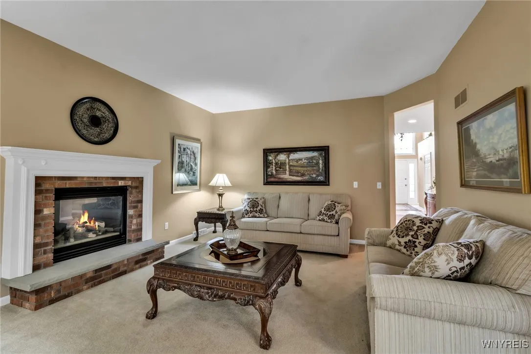 8472 Chadway Court, Clarence, New York 14221, Clarence, New York 14221, 2 Bedrooms Bedrooms, 7 Rooms Rooms,2 BathroomsBathrooms,Residential,For Sale,8472 Chadway Court, Clarence, New York 14221,0,B1640562