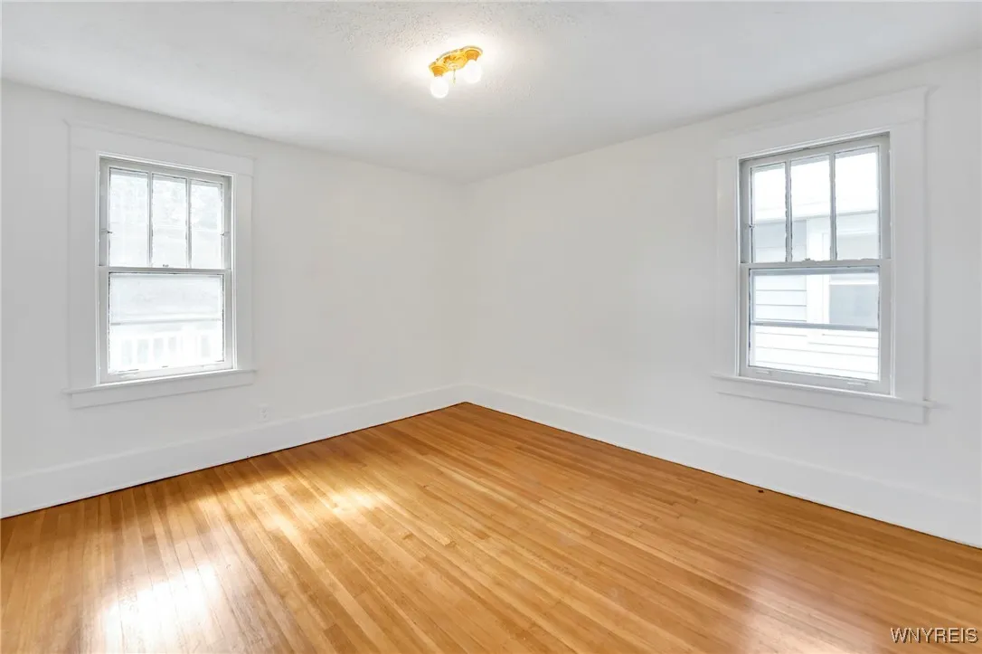63 Princeton Boulevard, Tonawanda, New York 14217, Tonawanda, New York 14217, 3 Bedrooms Bedrooms, 6 Rooms Rooms,1 BathroomBathrooms,Residential,For Sale,63 Princeton Boulevard, Tonawanda, New York 14217,0,B1640589