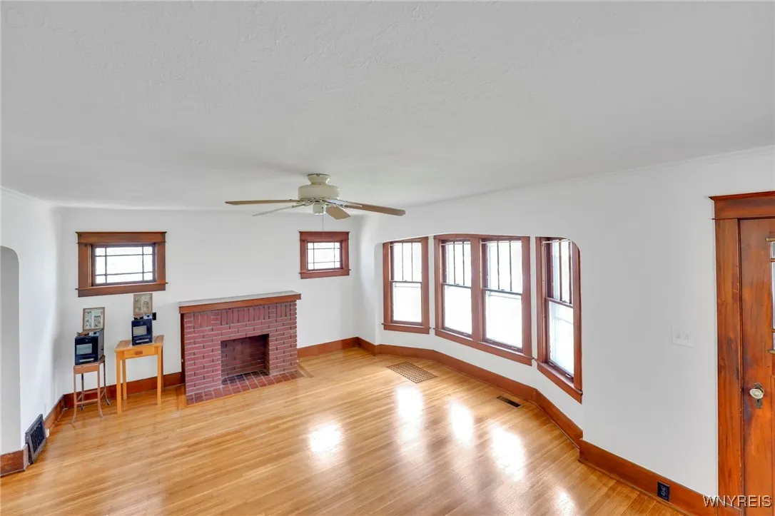 63 Princeton Boulevard, Tonawanda, New York 14217, Tonawanda, New York 14217, 3 Bedrooms Bedrooms, 6 Rooms Rooms,1 BathroomBathrooms,Residential,For Sale,63 Princeton Boulevard, Tonawanda, New York 14217,0,B1640589