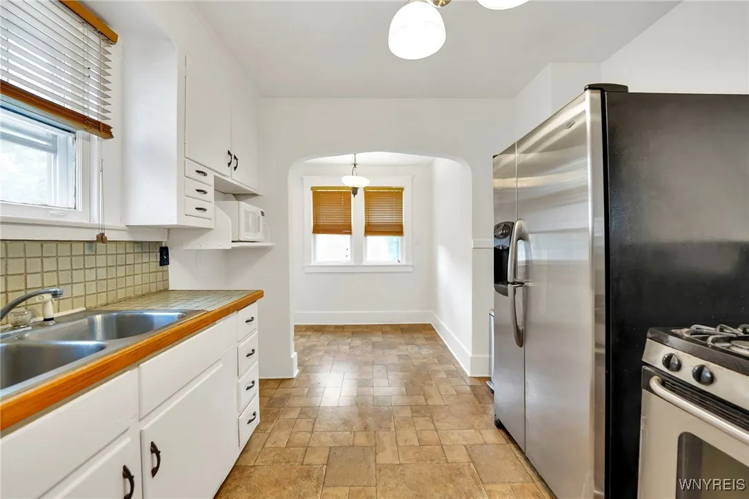 63 Princeton Boulevard, Tonawanda, New York 14217, Tonawanda, New York 14217, 3 Bedrooms Bedrooms, 6 Rooms Rooms,1 BathroomBathrooms,Residential,For Sale,63 Princeton Boulevard, Tonawanda, New York 14217,0,B1640589