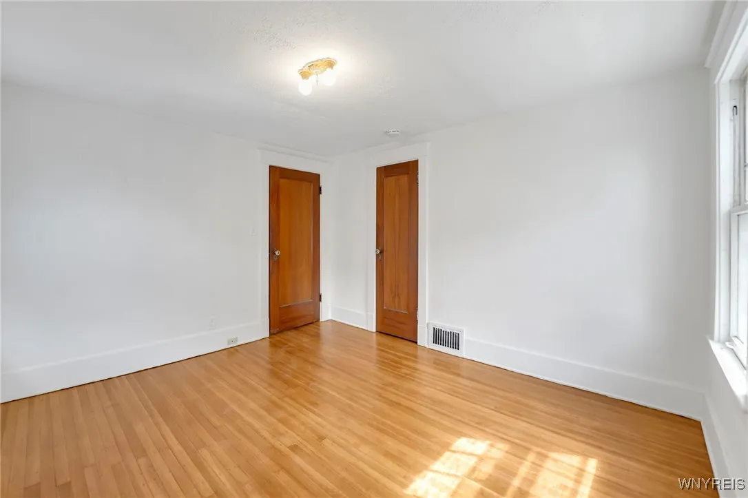 63 Princeton Boulevard, Tonawanda, New York 14217, Tonawanda, New York 14217, 3 Bedrooms Bedrooms, 6 Rooms Rooms,1 BathroomBathrooms,Residential,For Sale,63 Princeton Boulevard, Tonawanda, New York 14217,0,B1640589