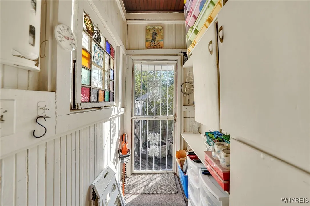 116 Dorchester Rd, Buffalo, New York 14213, Buffalo, New York 14213, 4 Bedrooms Bedrooms, 9 Rooms Rooms,1 BathroomBathrooms,Residential,Closed,116 Dorchester Rd, Buffalo, New York 14213,0,B1639026