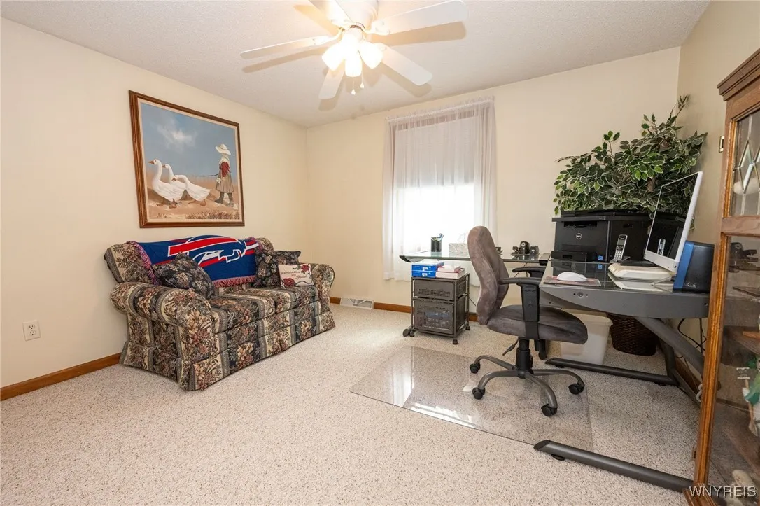 2nd floor Bedroom