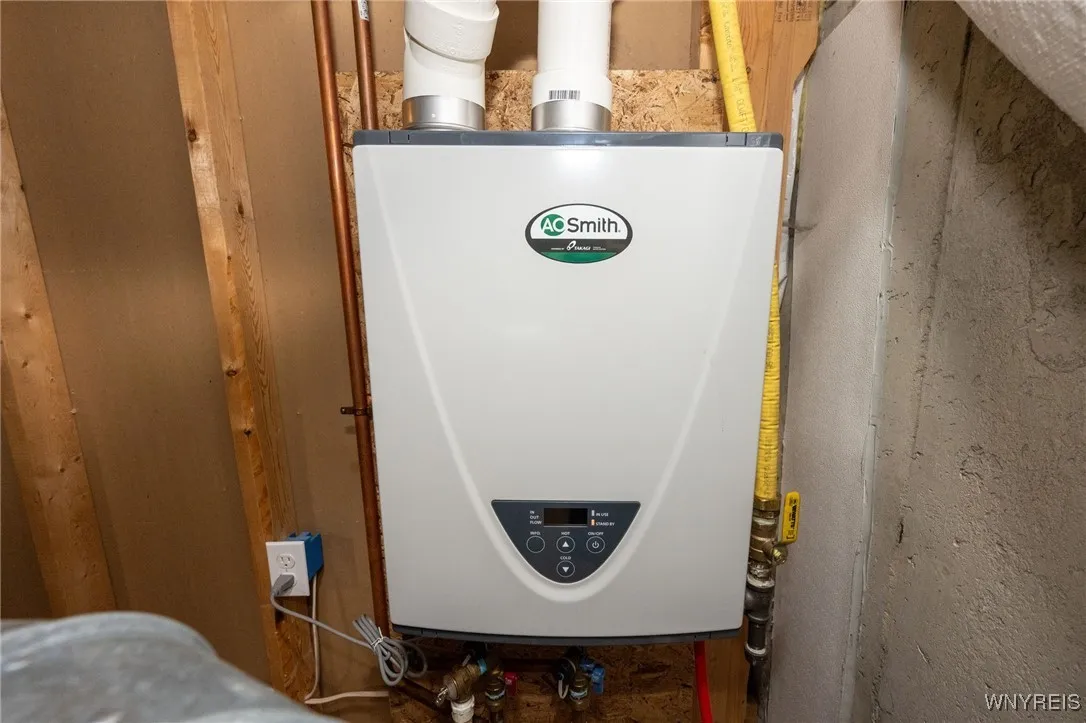 Tankless Hot Water