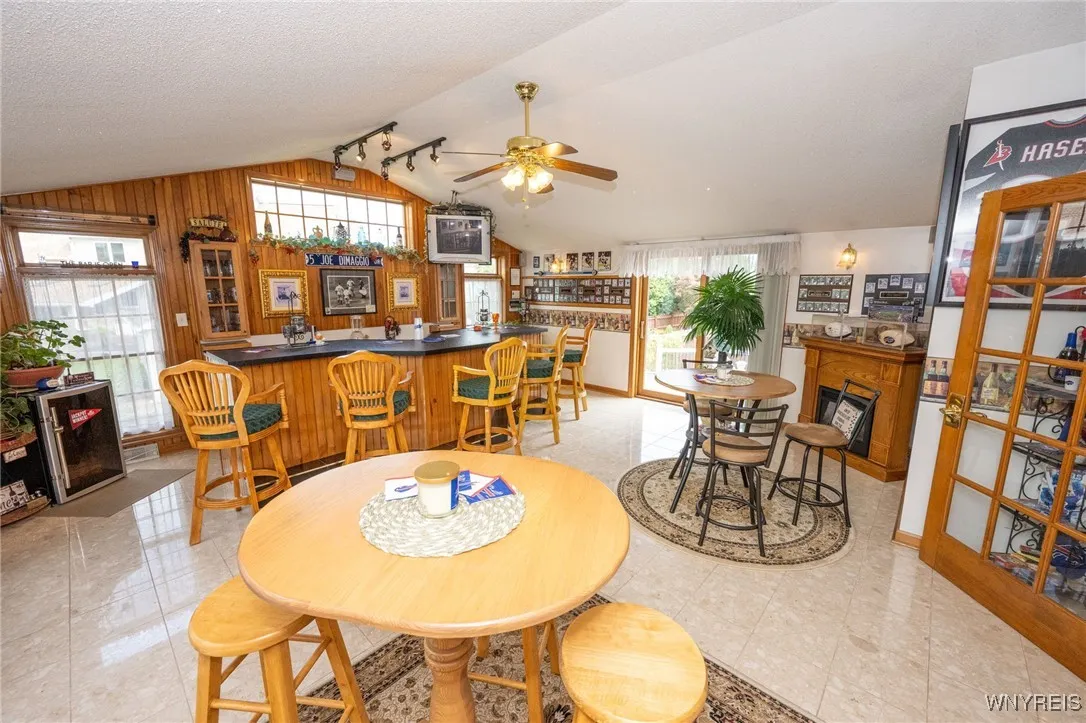 Sun Room/Bar​​‌​​​​‌​​‌‌​‌‌​​​‌‌​‌​‌​‌​​​‌​​ Room