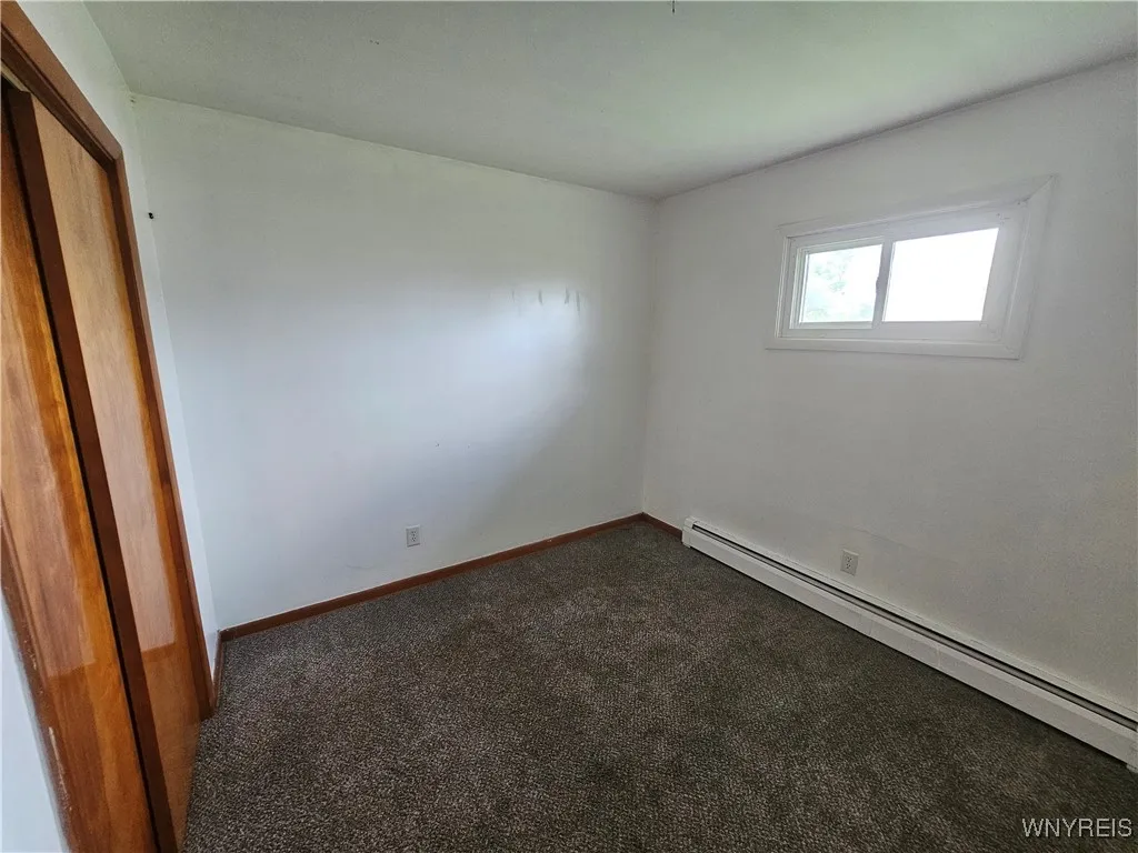 2931 Southwestern Blvd, Orchard Park, New York 141, Orchard Park, New York 14127, 3 Bedrooms Bedrooms, 7 Rooms Rooms,1 BathroomBathrooms,Residential,For Sale,2931 Southwestern Blvd, Orchard Park, New York 141,0,B1640537