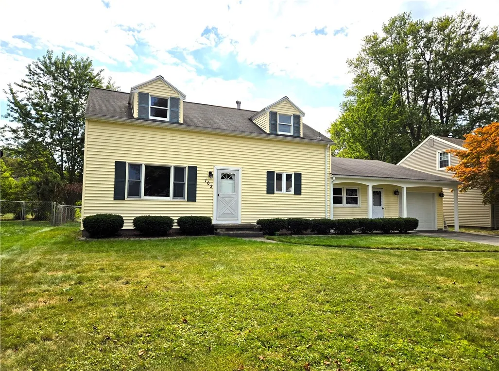 103 Alfonso Drive, Greece, New York 14626, Greece, New York 14626, 4 Bedrooms Bedrooms, 7 Rooms Rooms,1 BathroomBathrooms,Residential,Closed,103 Alfonso Drive, Greece, New York 14626,0,R1639116