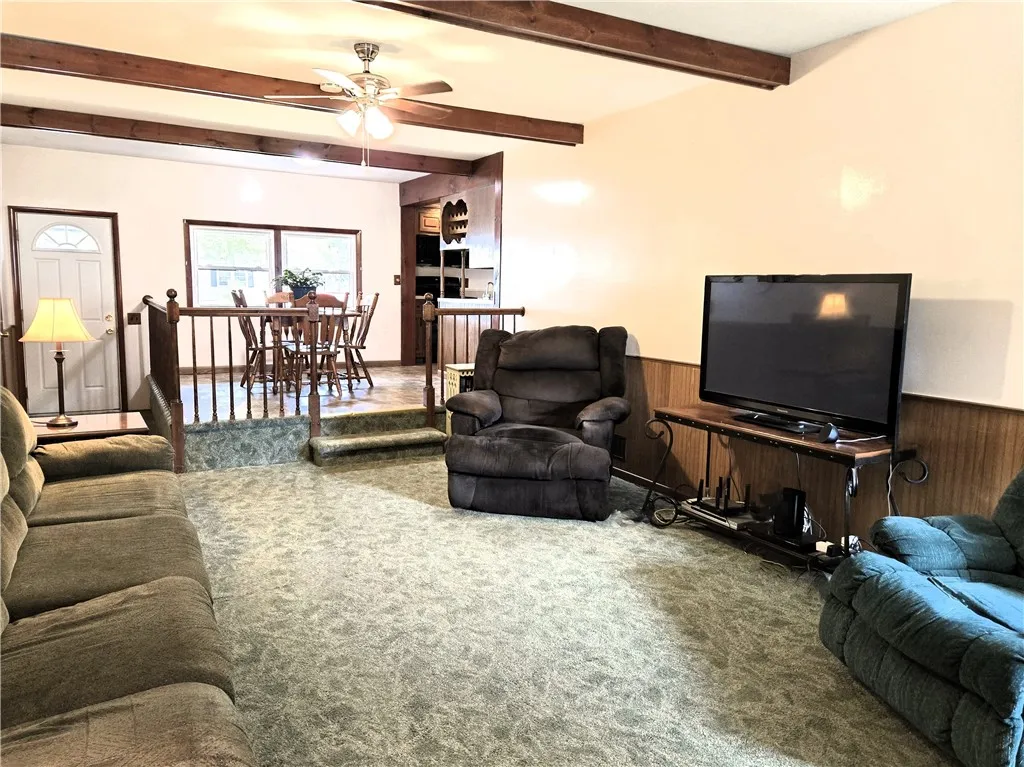 103 Alfonso Drive, Greece, New York 14626, Greece, New York 14626, 4 Bedrooms Bedrooms, 7 Rooms Rooms,1 BathroomBathrooms,Residential,Closed,103 Alfonso Drive, Greece, New York 14626,0,R1639116