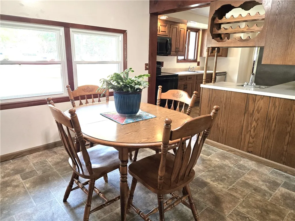 103 Alfonso Drive, Greece, New York 14626, Greece, New York 14626, 4 Bedrooms Bedrooms, 7 Rooms Rooms,1 BathroomBathrooms,Residential,Closed,103 Alfonso Drive, Greece, New York 14626,0,R1639116