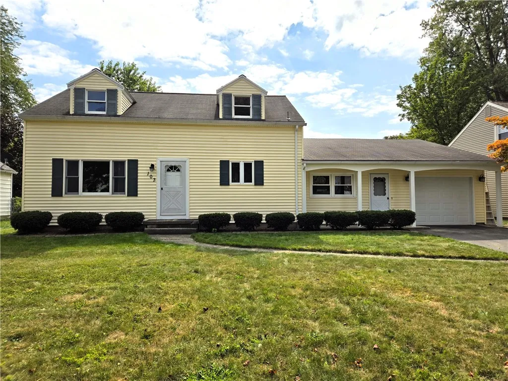 103 Alfonso Drive, Greece, New York 14626, Greece, New York 14626, 4 Bedrooms Bedrooms, 7 Rooms Rooms,1 BathroomBathrooms,Residential,Closed,103 Alfonso Drive, Greece, New York 14626,0,R1639116