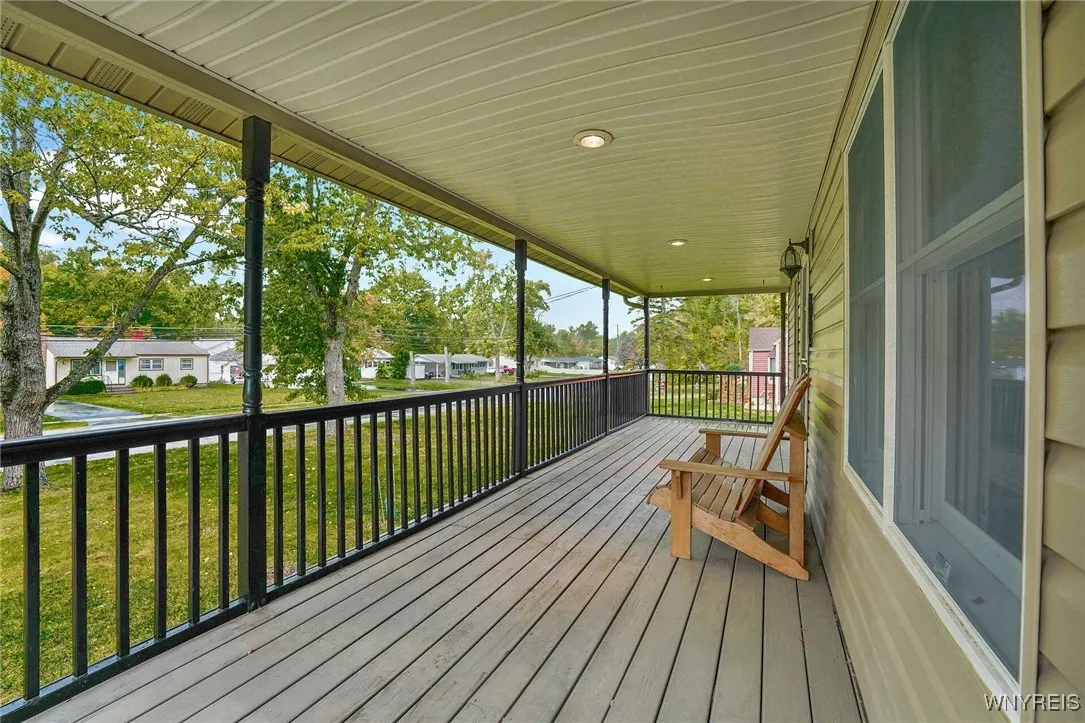975 Exchange Street, Alden, New York 14004, Alden, New York 14004, 3 Bedrooms Bedrooms, 6 Rooms Rooms,2 BathroomsBathrooms,Residential,For Sale,975 Exchange Street, Alden, New York 14004,0,B1640238