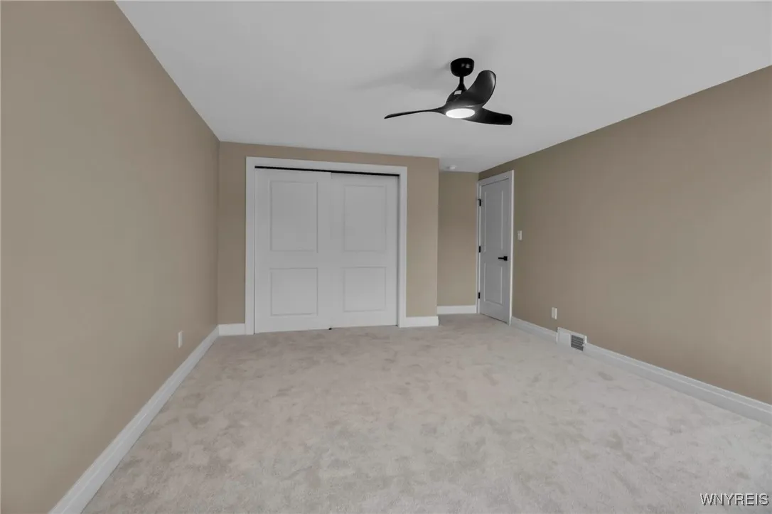 47 Sandelwood Drive, Amherst, New York 14068, Amherst, New York 14068, 5 Bedrooms Bedrooms, 10 Rooms Rooms,2 BathroomsBathrooms,Residential Lease,For Rent,47 Sandelwood Drive, Amherst, New York 14068,0,B1640644