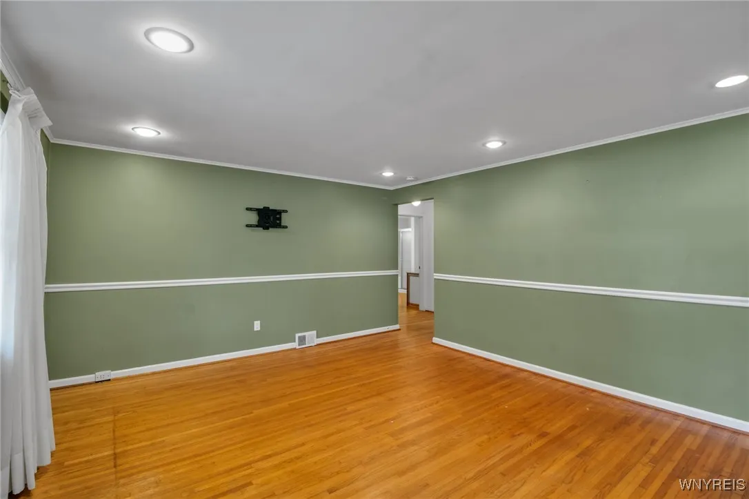 14 Sylvan Parkway, Newstead, New York 14001, Newstead, New York 14001, 2 Bedrooms Bedrooms, 6 Rooms Rooms,1 BathroomBathrooms,Residential,Closed,14 Sylvan Parkway, Newstead, New York 14001,0,B1639777