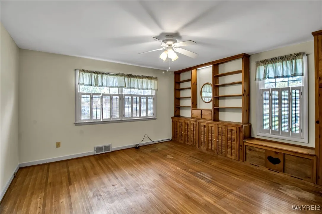 14 Sylvan Parkway, Newstead, New York 14001, Newstead, New York 14001, 2 Bedrooms Bedrooms, 6 Rooms Rooms,1 BathroomBathrooms,Residential,Closed,14 Sylvan Parkway, Newstead, New York 14001,0,B1639777