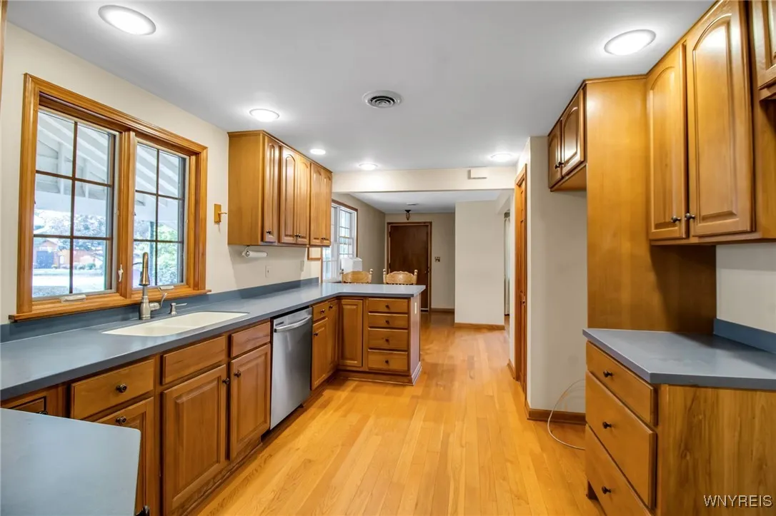 14 Sylvan Parkway, Newstead, New York 14001, Newstead, New York 14001, 2 Bedrooms Bedrooms, 6 Rooms Rooms,1 BathroomBathrooms,Residential,Closed,14 Sylvan Parkway, Newstead, New York 14001,0,B1639777