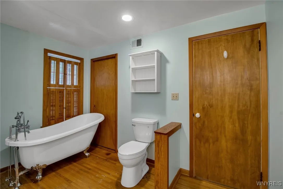 14 Sylvan Parkway, Newstead, New York 14001, Newstead, New York 14001, 2 Bedrooms Bedrooms, 6 Rooms Rooms,1 BathroomBathrooms,Residential,Closed,14 Sylvan Parkway, Newstead, New York 14001,0,B1639777