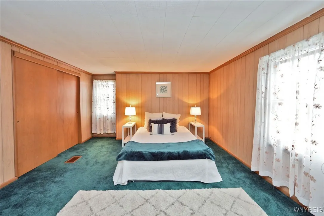 5757 Diana Lane, Hamburg, New York 14085, Hamburg, New York 14085, 3 Bedrooms Bedrooms, 8 Rooms Rooms,1 BathroomBathrooms,Residential,Closed,5757 Diana Lane, Hamburg, New York 14085,0,B1640593