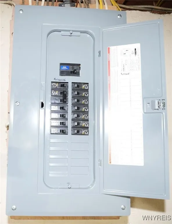 5757 Diana Lane, Hamburg, New York 14085, Hamburg, New York 14085, 3 Bedrooms Bedrooms, 8 Rooms Rooms,1 BathroomBathrooms,Residential,Closed,5757 Diana Lane, Hamburg, New York 14085,0,B1640593