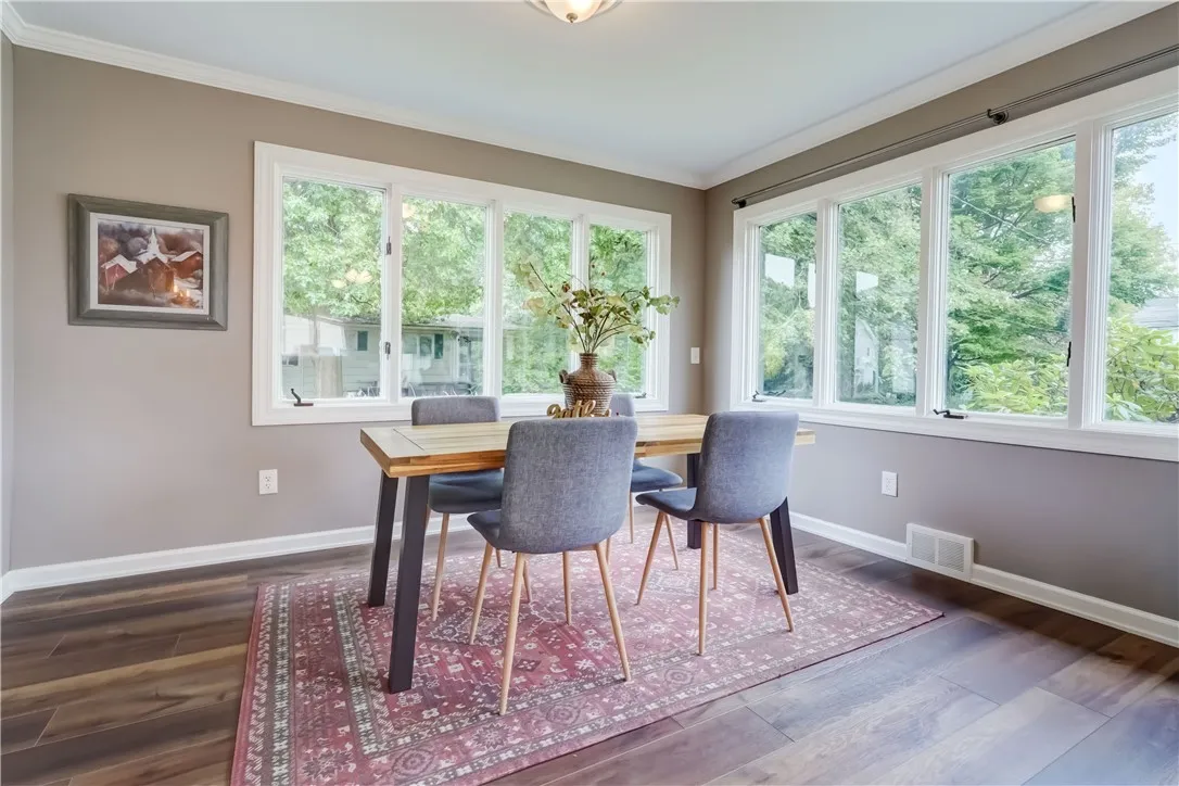 184 Armstrong Avenue, Irondequoit, New York 14617, Irondequoit, New York 14617, 4 Bedrooms Bedrooms, 7 Rooms Rooms,2 BathroomsBathrooms,Residential,Closed,184 Armstrong Avenue, Irondequoit, New York 14617,0,R1640061