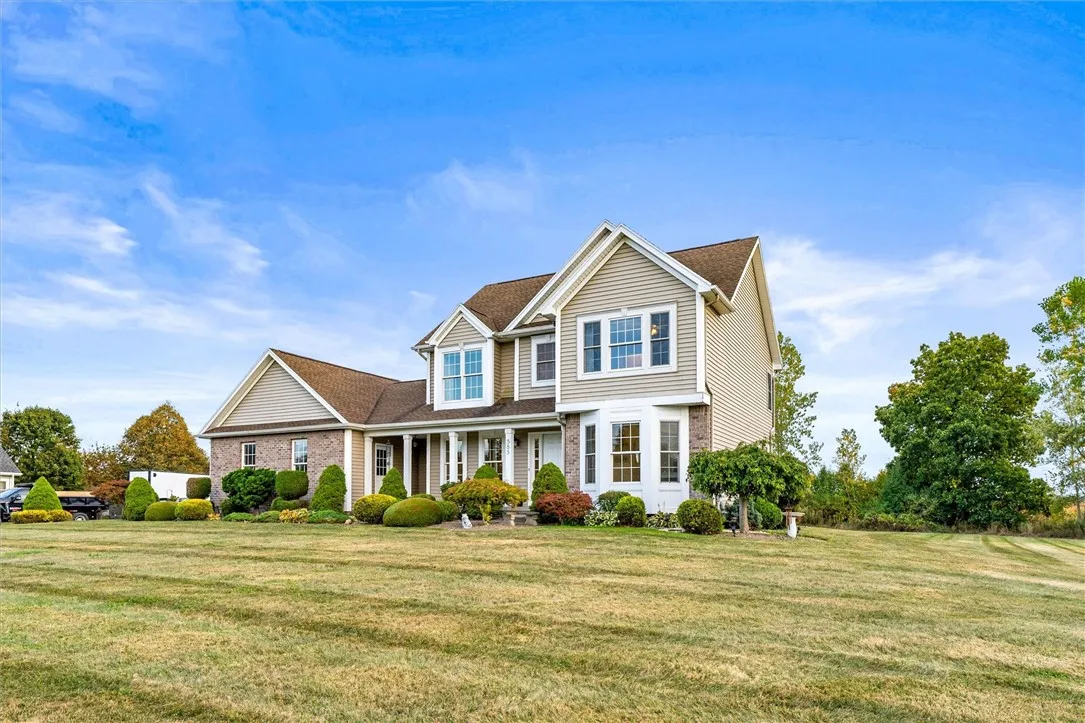 585 Chambers Street, Ogden, New York 14559, Ogden, New York 14559, 4 Bedrooms Bedrooms, 10 Rooms Rooms,2 BathroomsBathrooms,Residential,Closed,585 Chambers Street, Ogden, New York 14559,0,R1640585