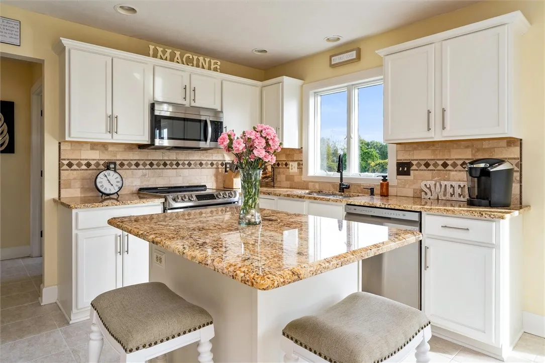 585 Chambers Street, Ogden, New York 14559, Ogden, New York 14559, 4 Bedrooms Bedrooms, 10 Rooms Rooms,2 BathroomsBathrooms,Residential,Closed,585 Chambers Street, Ogden, New York 14559,0,R1640585