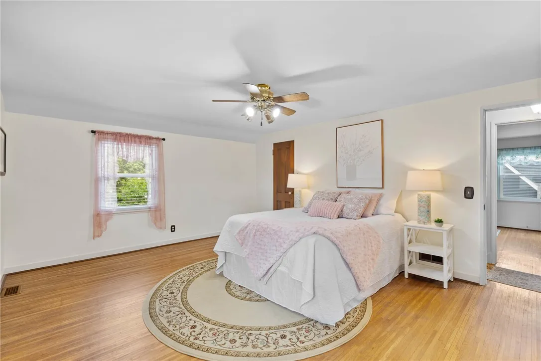 163 Winfield Road, Irondequoit, New York 14622, Irondequoit, New York 14622, 3 Bedrooms Bedrooms, 7 Rooms Rooms,1 BathroomBathrooms,Residential,Closed,163 Winfield Road, Irondequoit, New York 14622,0,R1638640