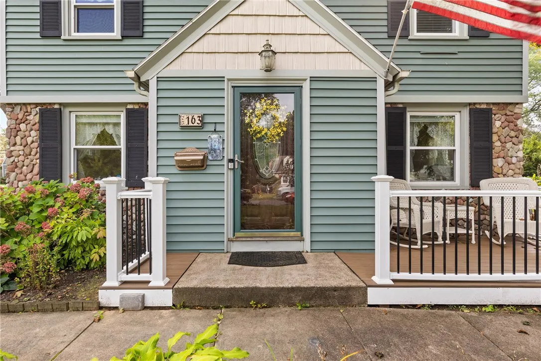 163 Winfield Road, Irondequoit, New York 14622, Irondequoit, New York 14622, 3 Bedrooms Bedrooms, 7 Rooms Rooms,1 BathroomBathrooms,Residential,Closed,163 Winfield Road, Irondequoit, New York 14622,0,R1638640