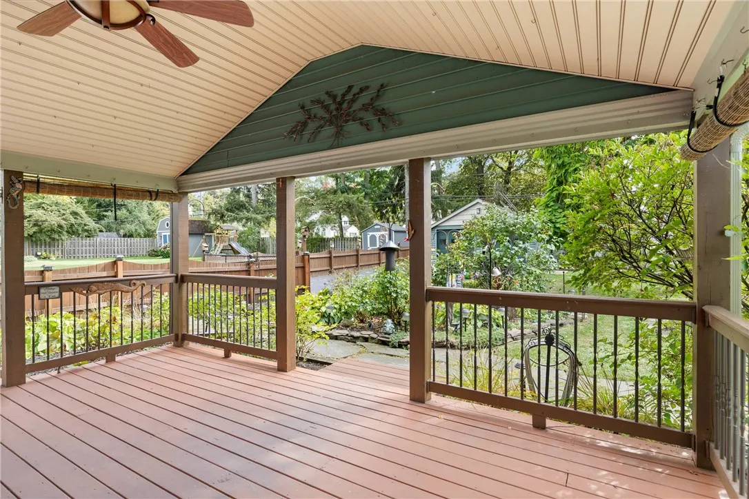 163 Winfield Road, Irondequoit, New York 14622, Irondequoit, New York 14622, 3 Bedrooms Bedrooms, 7 Rooms Rooms,1 BathroomBathrooms,Residential,Closed,163 Winfield Road, Irondequoit, New York 14622,0,R1638640