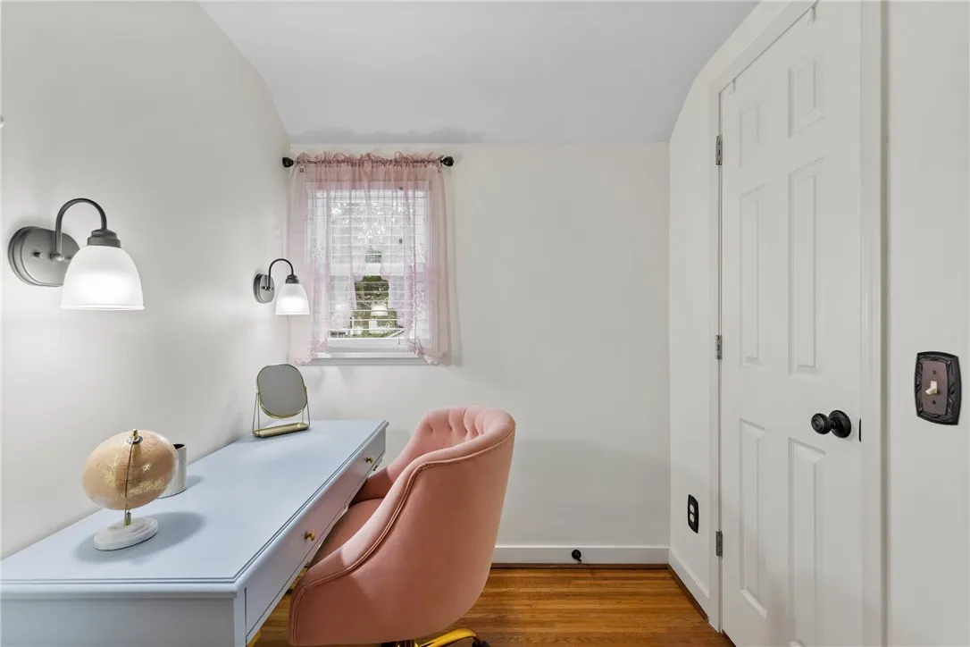 163 Winfield Road, Irondequoit, New York 14622, Irondequoit, New York 14622, 3 Bedrooms Bedrooms, 7 Rooms Rooms,1 BathroomBathrooms,Residential,Closed,163 Winfield Road, Irondequoit, New York 14622,0,R1638640