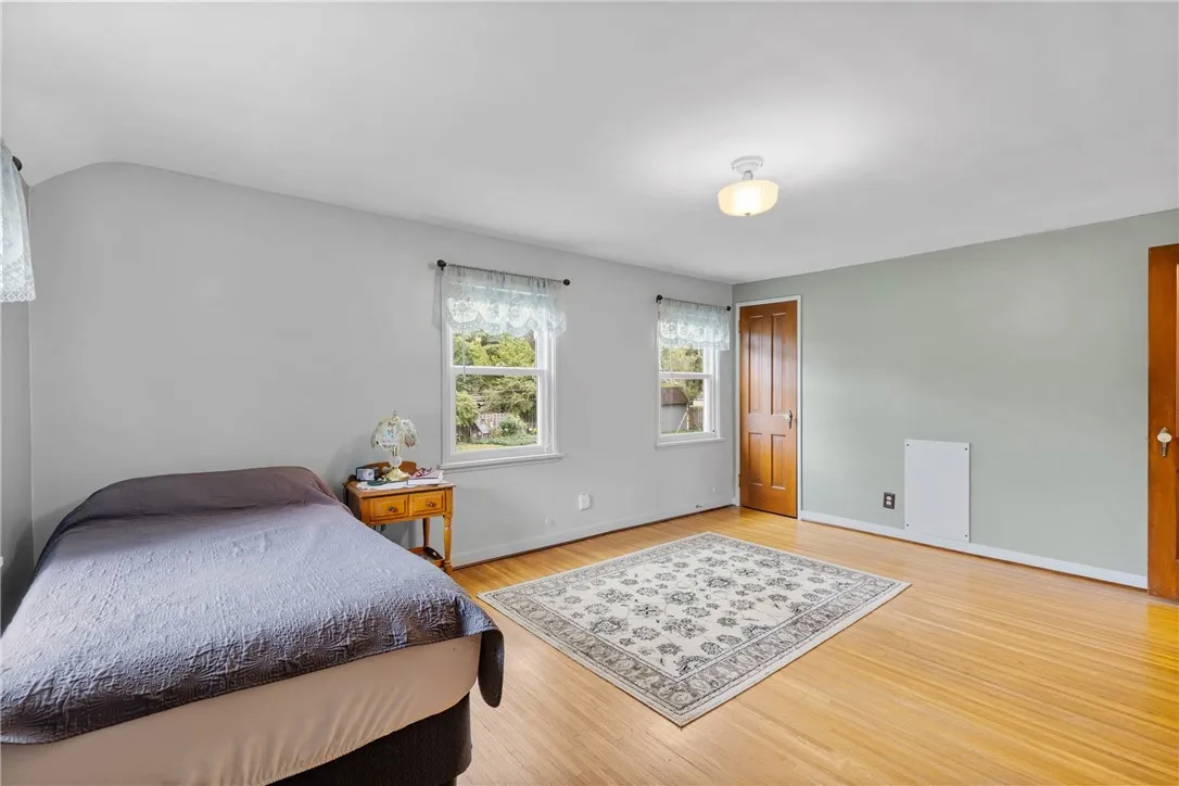 163 Winfield Road, Irondequoit, New York 14622, Irondequoit, New York 14622, 3 Bedrooms Bedrooms, 7 Rooms Rooms,1 BathroomBathrooms,Residential,Closed,163 Winfield Road, Irondequoit, New York 14622,0,R1638640