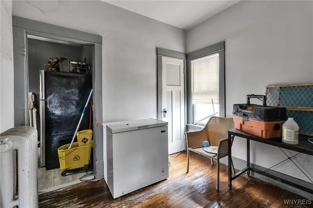 126 Austin Street, Buffalo, New York 14207, Buffalo, New York 14207, 5 Bedrooms Bedrooms, 11 Rooms Rooms,2 BathroomsBathrooms,Residential,For Sale,126 Austin Street, Buffalo, New York 14207,0,B1640128