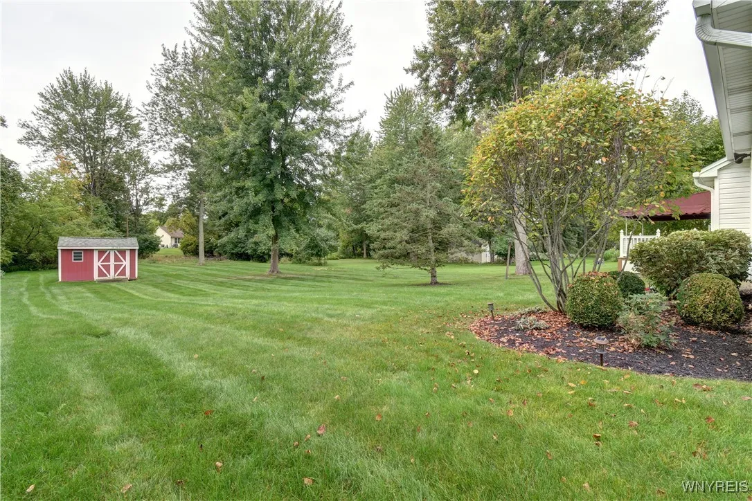 3685 Lakeview Road, Hamburg, New York 14075, Hamburg, New York 14075, 3 Bedrooms Bedrooms, 6 Rooms Rooms,1 BathroomBathrooms,Residential,For Sale,3685 Lakeview Road, Hamburg, New York 14075,0,B1640633 3685 Lakeview Road, Hamburg, New York 14075, Hamburg, New York 14075, 3 Bedrooms Bedrooms, 6 Rooms Rooms,1 BathroomBathrooms,Residential,For Sale,3685 Lakeview Road, Hamburg, New York 14075,0,B1640633