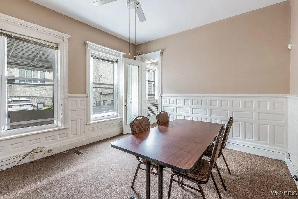 1092 Main Street, Buffalo, New York 14209, Buffalo, New York 14209, ,Commercial Lease,For Rent,1092 Main Street, Buffalo, New York 14209,0,B1639533